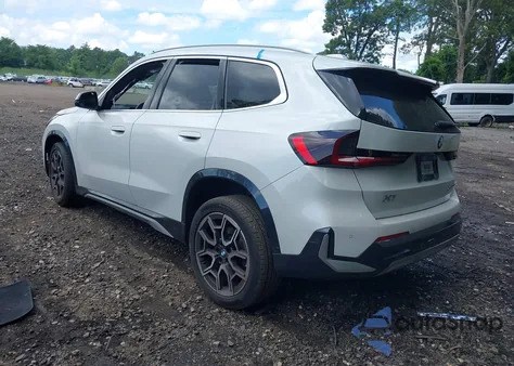 2023 BMW X1 xDrive28I из США, поврежденный, VIN WBX73EF09P5W72116